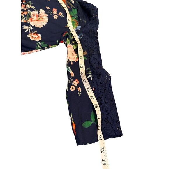 Express Womens Navy Multicolor Floral Blouse Size Small NWT - Picture 9 of 9